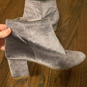 Blue/Grey Velvet Ankle Boots w Heel (Merona brand)